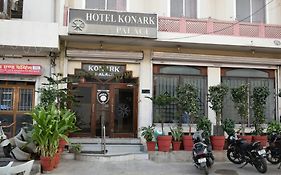 Hotel Konark Palace 2*